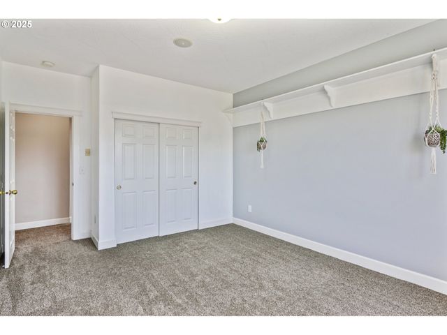 10400 Ne 197TH St, Battle Ground, WA 98604