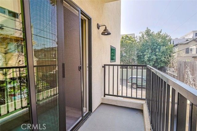 5261 Harmony Avenue, North Hollywood (los Angeles), CA 91601