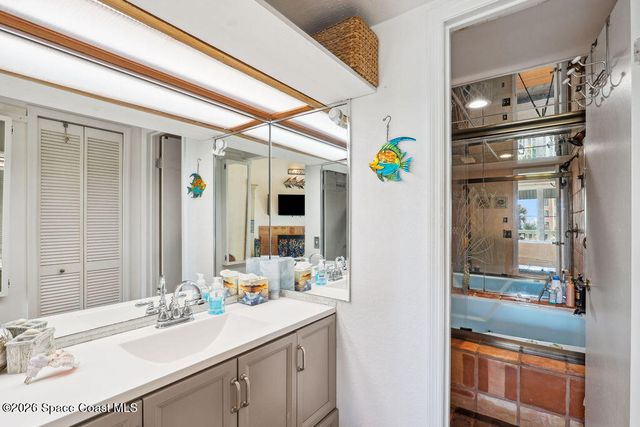 3048 S Highway A1a 4d, Melbourne Beach, FL 32951