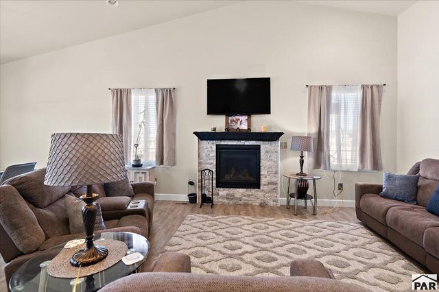 624 E Paradise Dr, Pueblo West, CO 81007