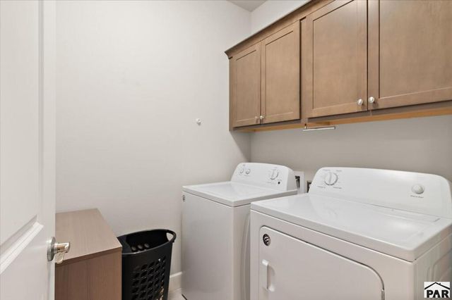 624 E Paradise Dr, Pueblo West, CO 81007
