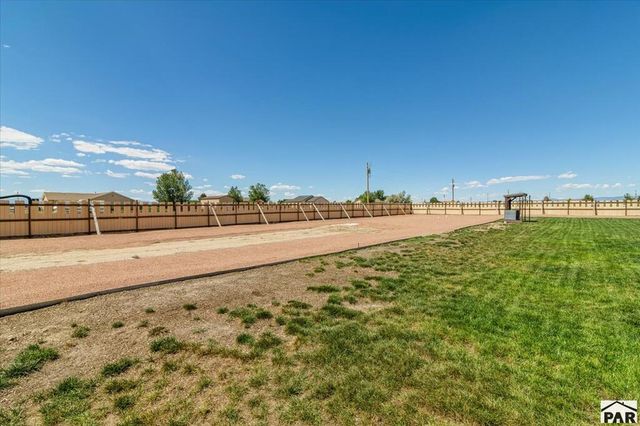 624 E Paradise Dr, Pueblo West, CO 81007