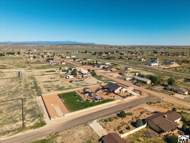 624 E Paradise Dr, Pueblo West, CO 81007