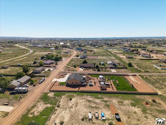 624 E Paradise Dr, Pueblo West, CO 81007
