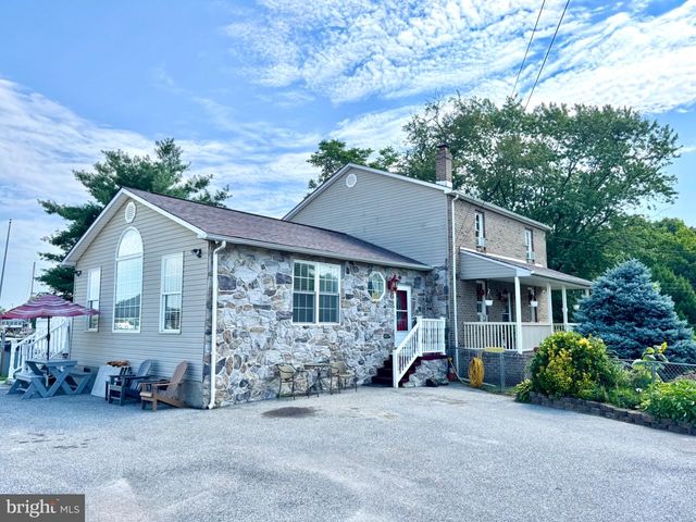 8514 SANDY PLAINS RD, Dundalk, MD 21222