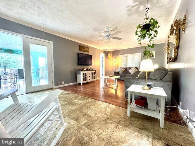 8514 SANDY PLAINS RD, Dundalk, MD 21222