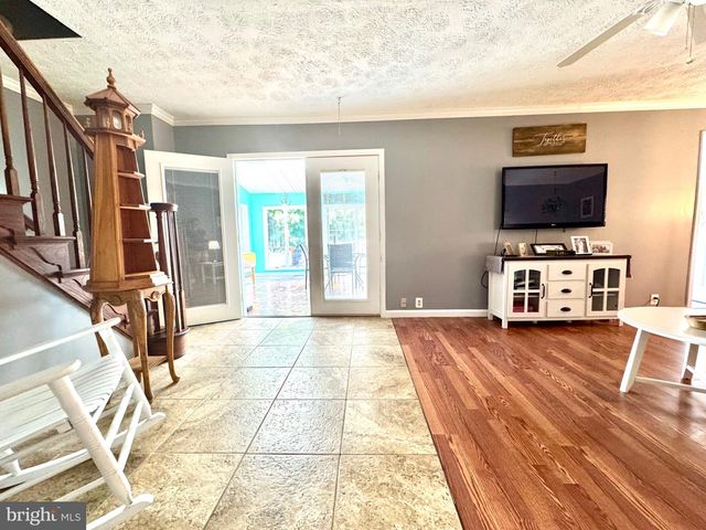 8514 SANDY PLAINS RD, Dundalk, MD 21222