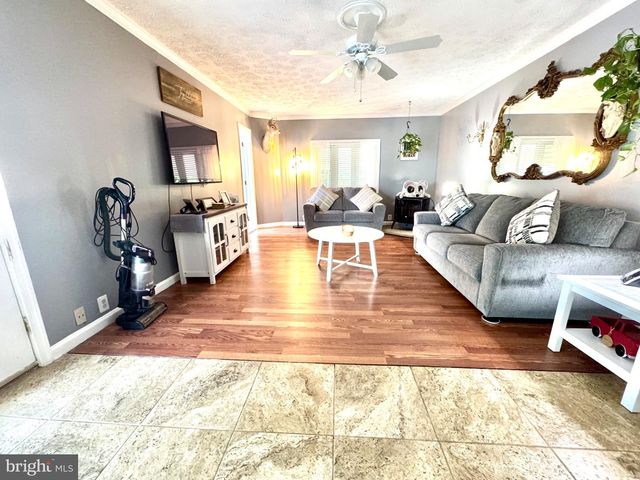 8514 SANDY PLAINS RD, Dundalk, MD 21222