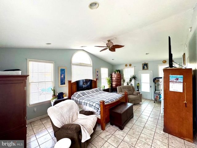 8514 SANDY PLAINS RD, Dundalk, MD 21222