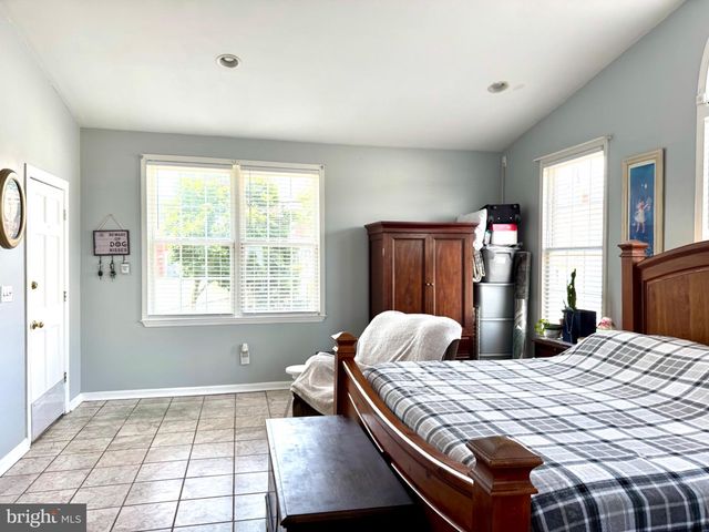 8514 SANDY PLAINS RD, Dundalk, MD 21222