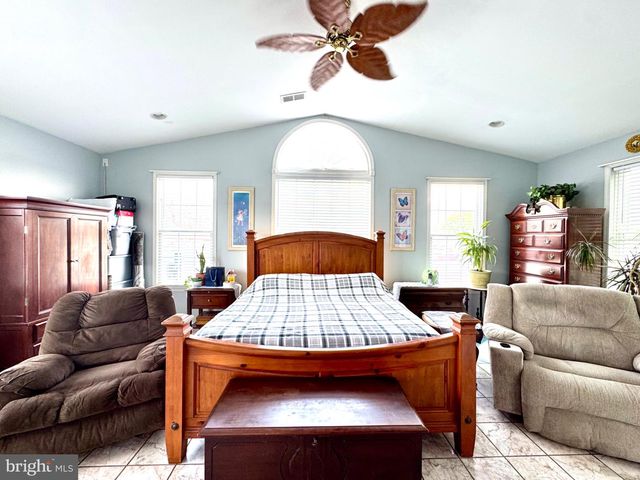 8514 SANDY PLAINS RD, Dundalk, MD 21222
