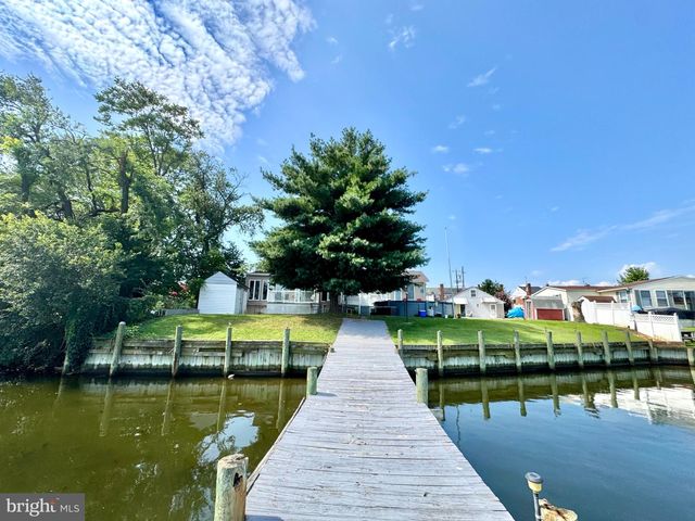 8514 SANDY PLAINS RD, Dundalk, MD 21222