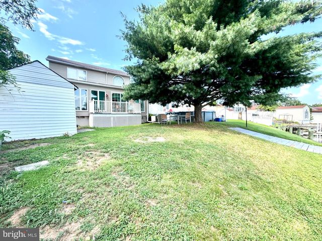 8514 SANDY PLAINS RD, Dundalk, MD 21222