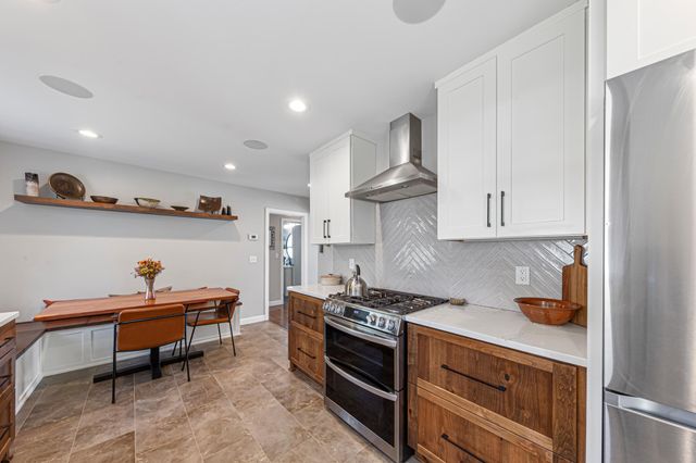 6432 3rd Avenue S, Richfield, MN 55423