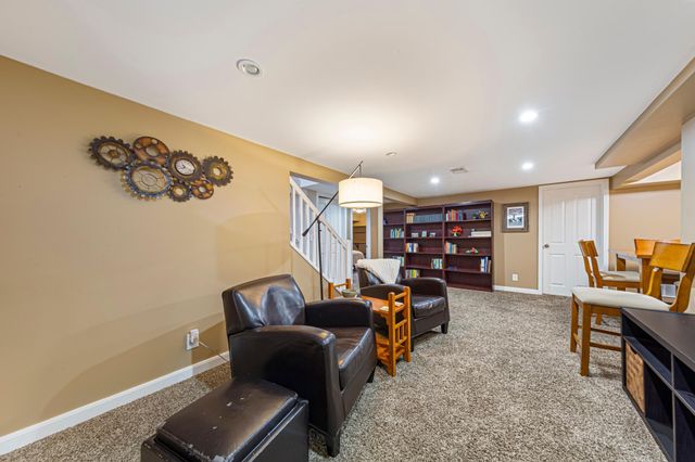 6432 3rd Avenue S, Richfield, MN 55423