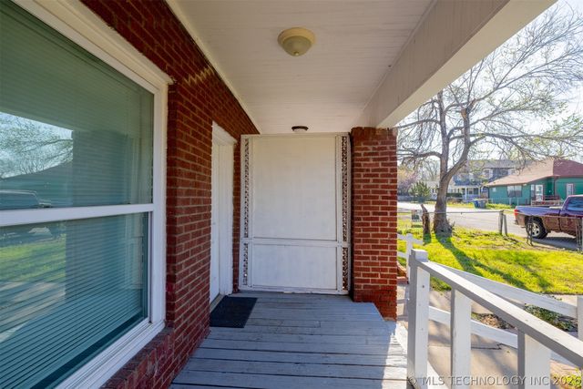 2739 W Cameron Street, Tulsa, OK 74127