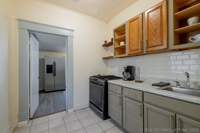 2739 W Cameron Street, Tulsa, OK 74127