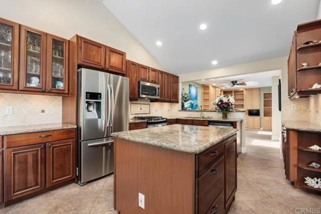 4878 Galicia Way, Oceanside, CA 92056