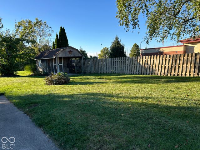 502 Osborne Avenue, Pittsboro, IN 46167