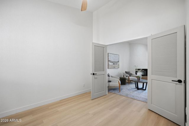 8330 N 21ST Drive J203, Phoenix, AZ 85021