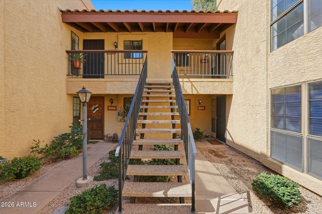 8330 N 21ST Drive J203, Phoenix, AZ 85021