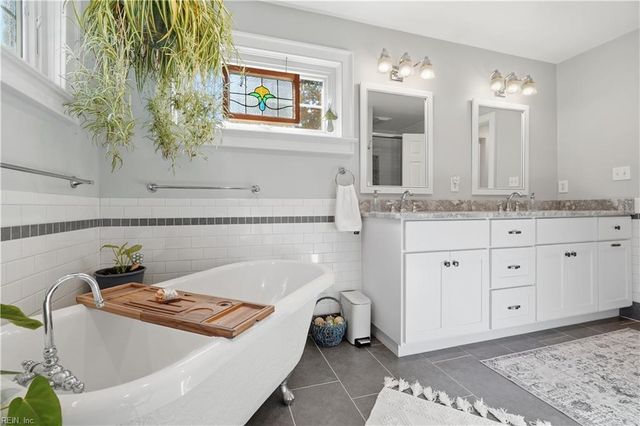 1051 Cambridge CRES, Norfolk, VA 23508