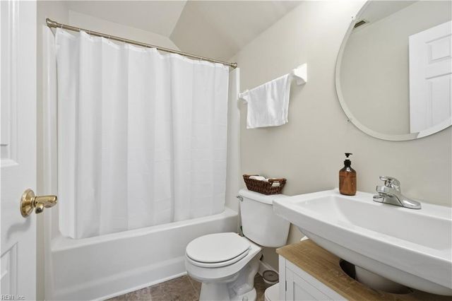 1051 Cambridge CRES, Norfolk, VA 23508