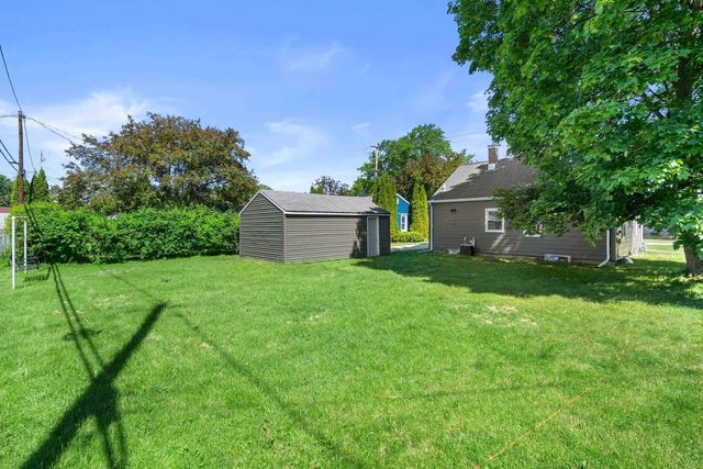 939 SHERRY STREET, Neenah, WI 54956