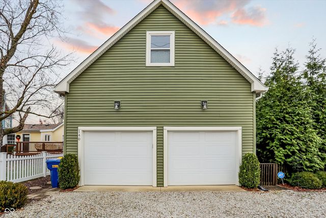 140 N Main Street, Zionsville, IN 46077