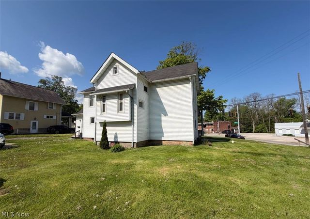 830 Bunker Hill Road, Ashtabula, OH 44004