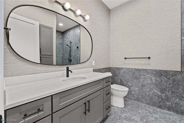25428 Bryden Road, Beachwood, OH 44122