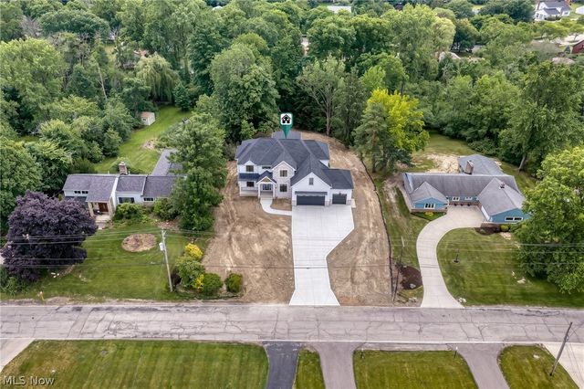 25428 Bryden Road, Beachwood, OH 44122