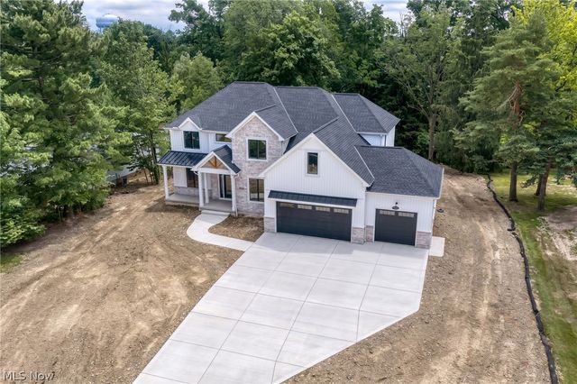 25428 Bryden Road, Beachwood, OH 44122