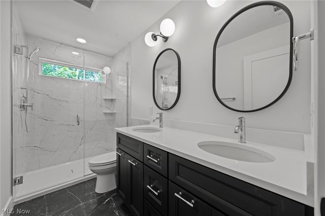 25428 Bryden Road, Beachwood, OH 44122