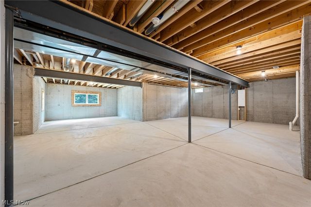 25428 Bryden Road, Beachwood, OH 44122