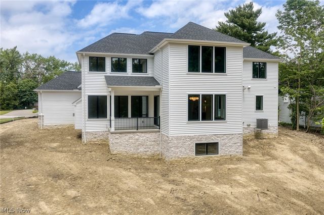 25428 Bryden Road, Beachwood, OH 44122