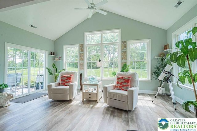 3903 Victors Way, Bethlehem Twp, PA 18045