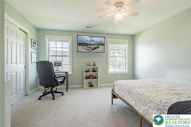 3903 Victors Way, Bethlehem Twp, PA 18045