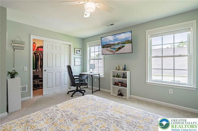 3903 Victors Way, Bethlehem Twp, PA 18045