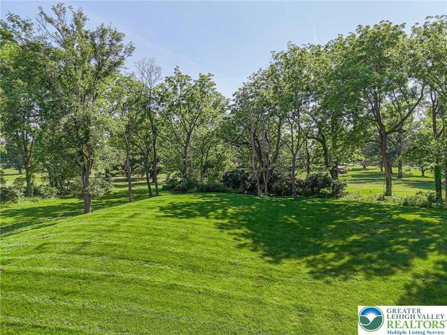3903 Victors Way, Bethlehem Twp, PA 18045