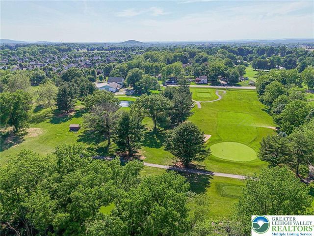 3903 Victors Way, Bethlehem Twp, PA 18045
