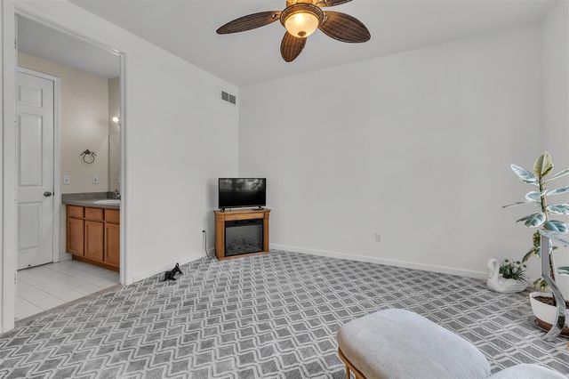 594 Constitution Street, Canton, MI 48188