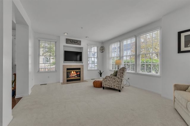 594 Constitution Street, Canton, MI 48188