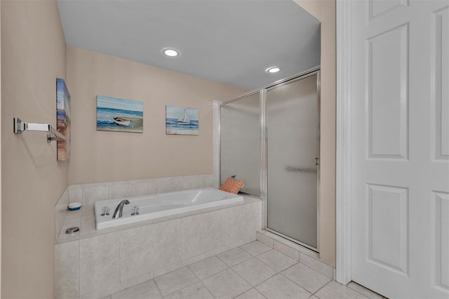 594 Constitution Street, Canton, MI 48188
