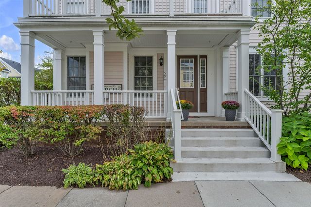 594 Constitution Street, Canton, MI 48188
