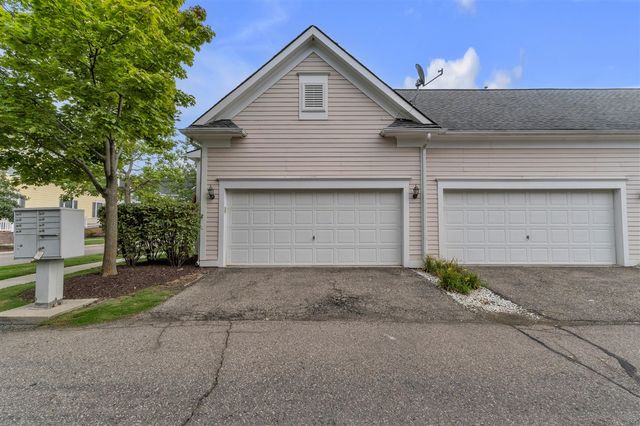 594 Constitution Street, Canton, MI 48188