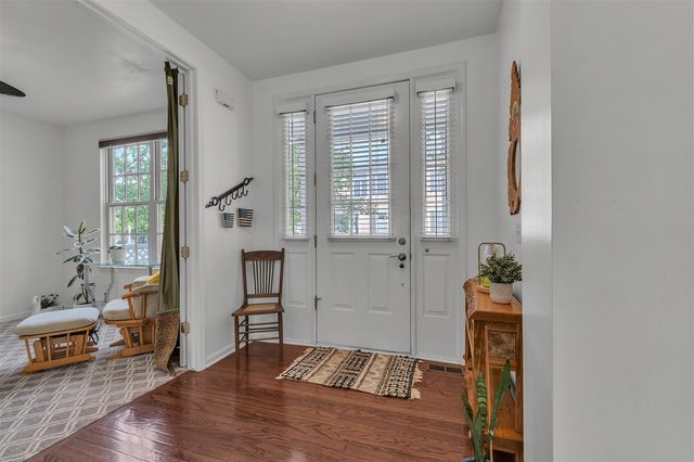 594 Constitution Street, Canton, MI 48188