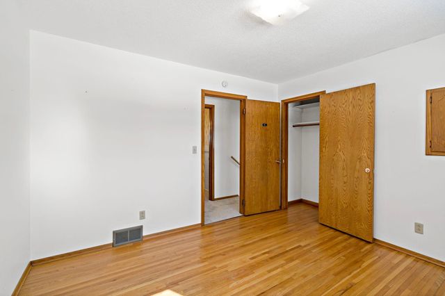 5338 Lemley Circle SE, Prior Lake, MN 55372