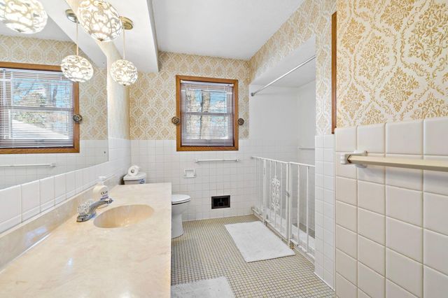 5338 Lemley Circle SE, Prior Lake, MN 55372