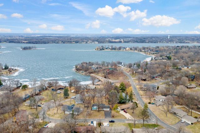 5338 Lemley Circle SE, Prior Lake, MN 55372